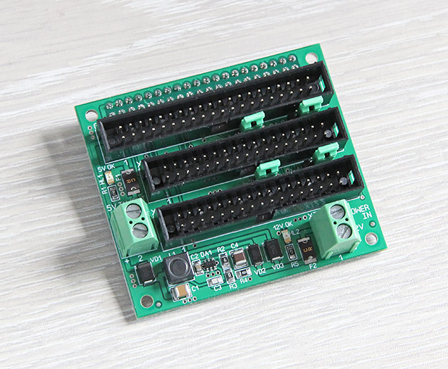 ������� ��� ����������� � Raspberry Pi (shield) ������� �������